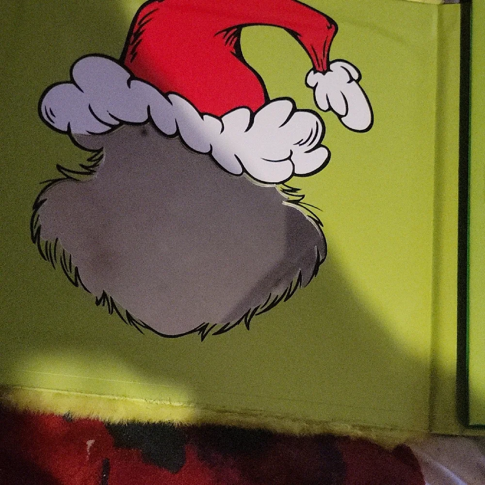 The Grinch Eyeshadow Palette